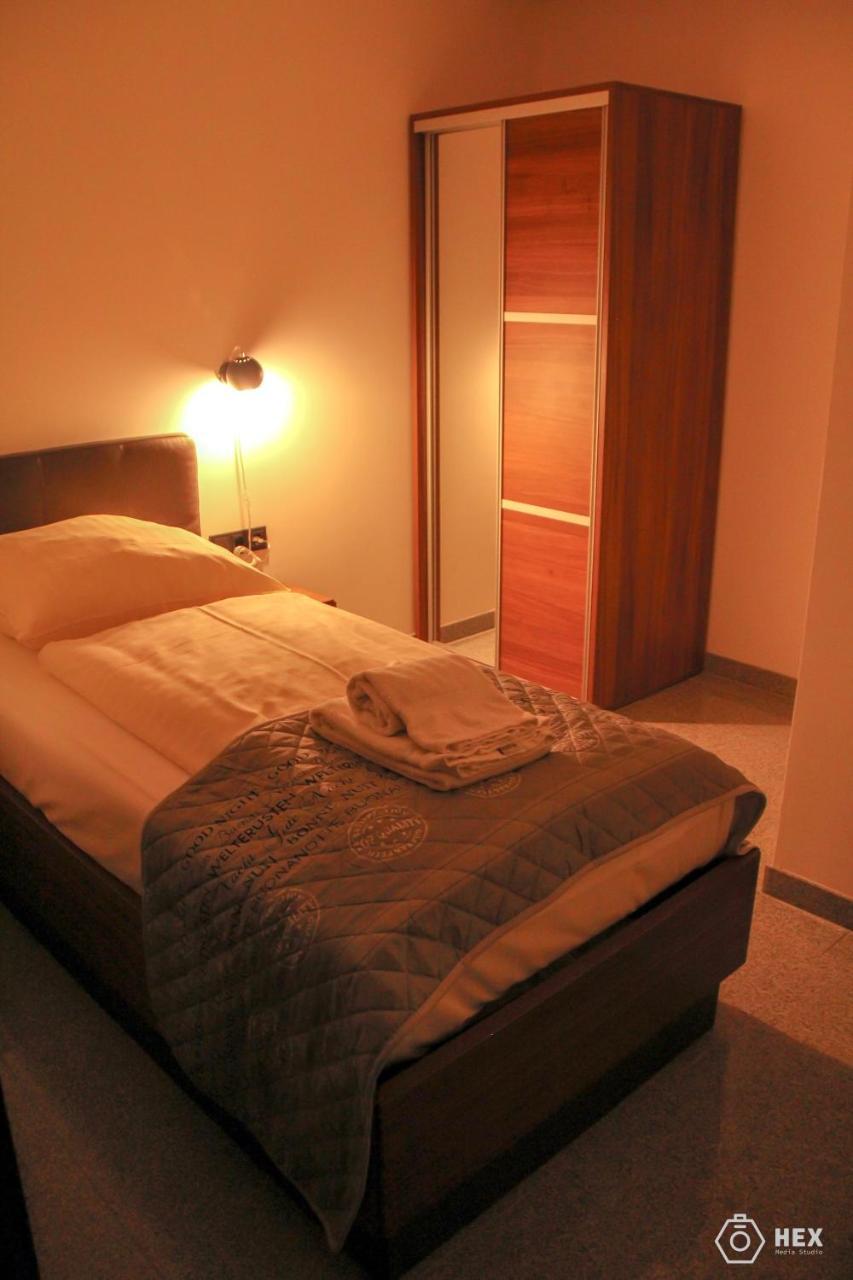 Bluestone Boarding Apartments 뒤셀도르프 외부 사진