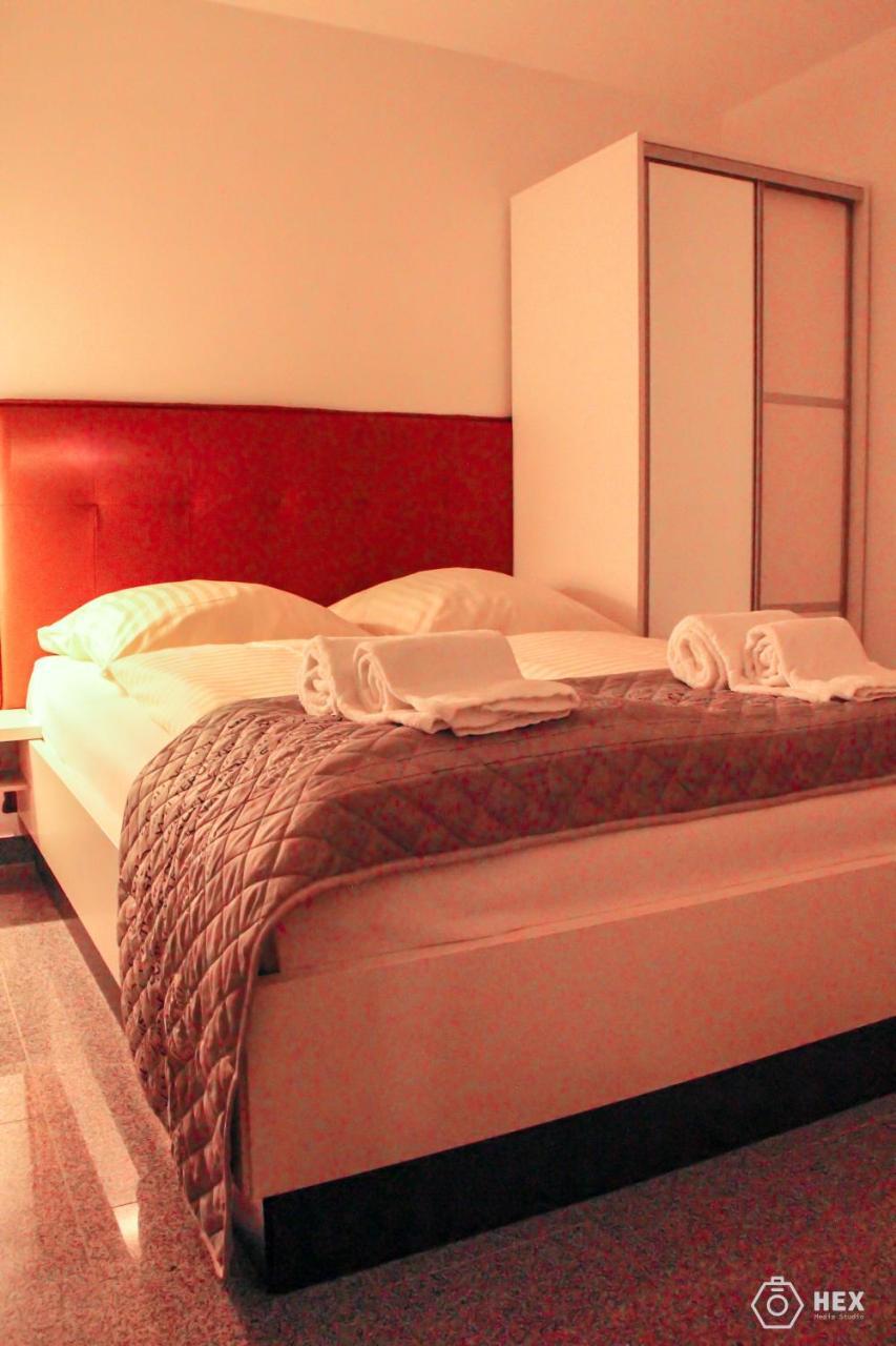 Bluestone Boarding Apartments 뒤셀도르프 외부 사진